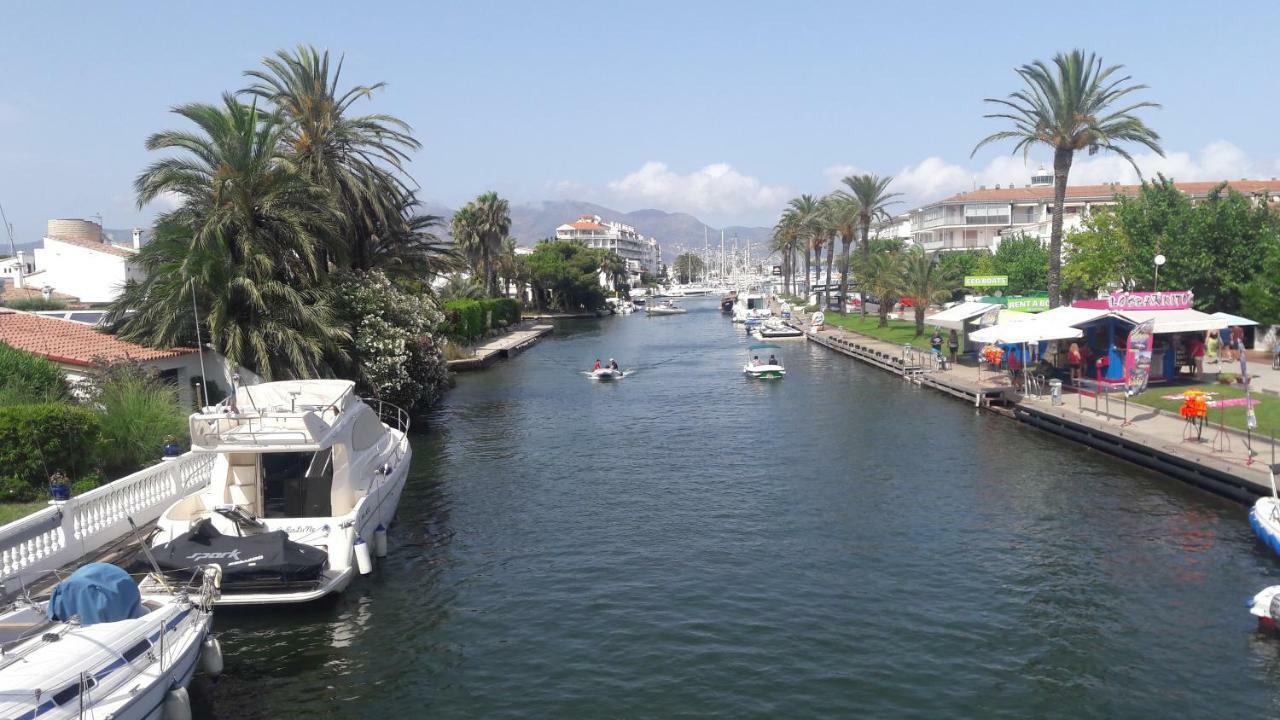 Villa Promenade Terrace Empuriabrava Ngoại thất bức ảnh